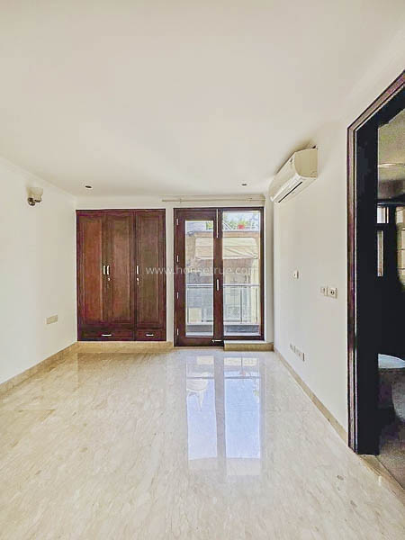 3 BHK Builder Floor For Rent in Vasant Vihar