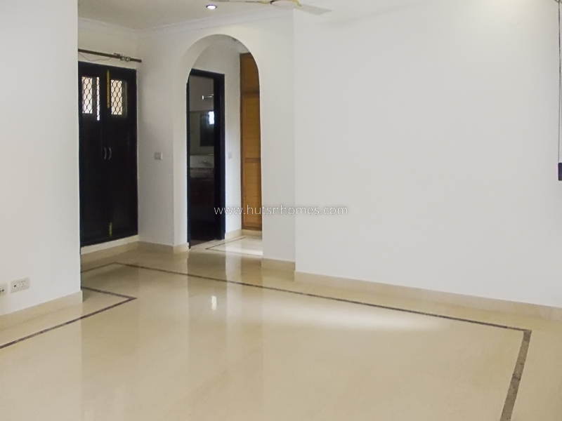 4 BHK Flat For Rent in Vasant Vihar