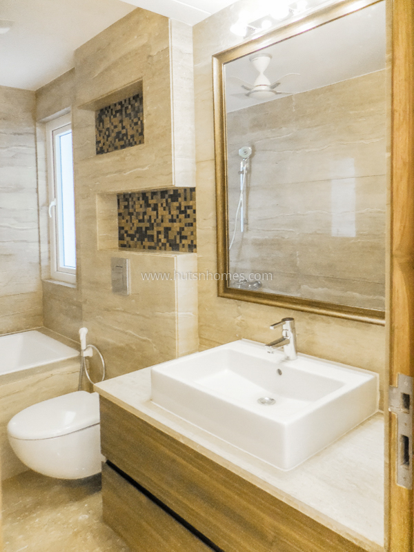 4 BHK Flat For Rent in Anand Niketan