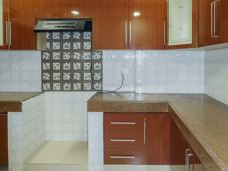 4 BHK Flat For Rent in Anand Niketan