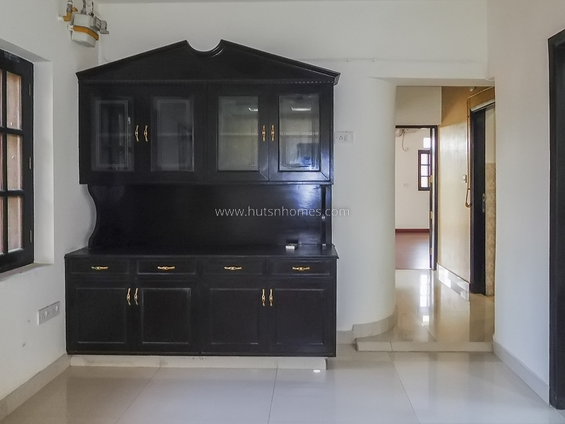 4 BHK Flat For Rent in Anand Niketan