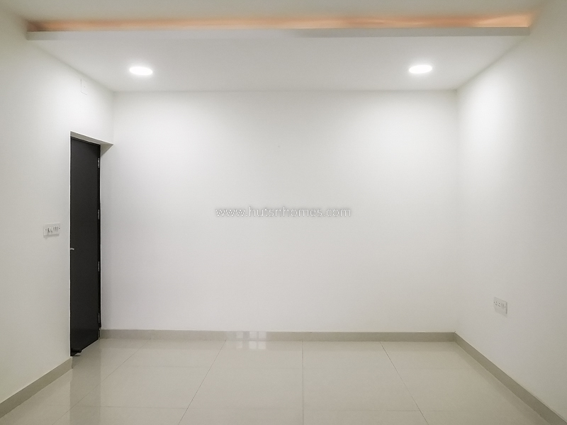 4 BHK Flat For Rent in Anand Niketan