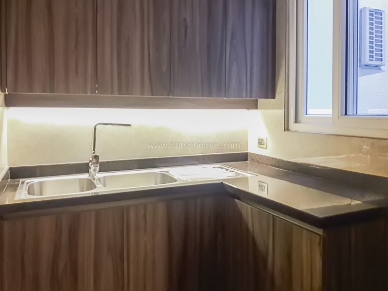 4 BHK Flat For Rent in South Extension 2