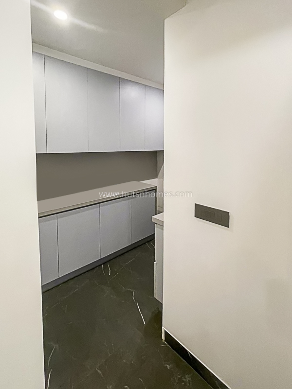 4 BHK Flat For Rent in Panchsheel Enclave