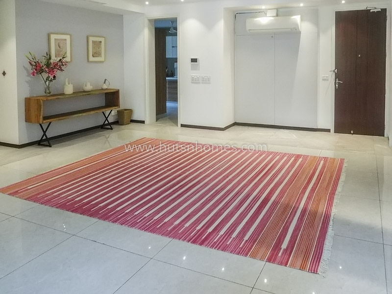3 BHK Flat For Rent in Defence Colony