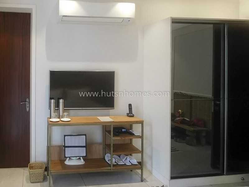 3 BHK Flat For Rent in Defence Colony