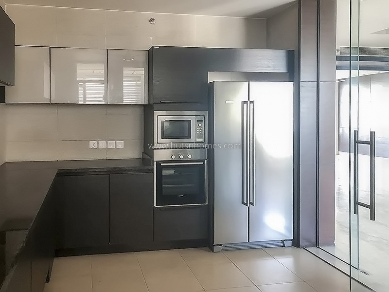 4 BHK Penthouse For Rent in Golf Course Road