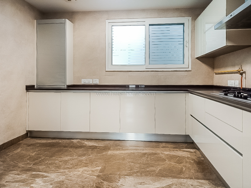 4 BHK Duplex For Rent in Vasant Vihar