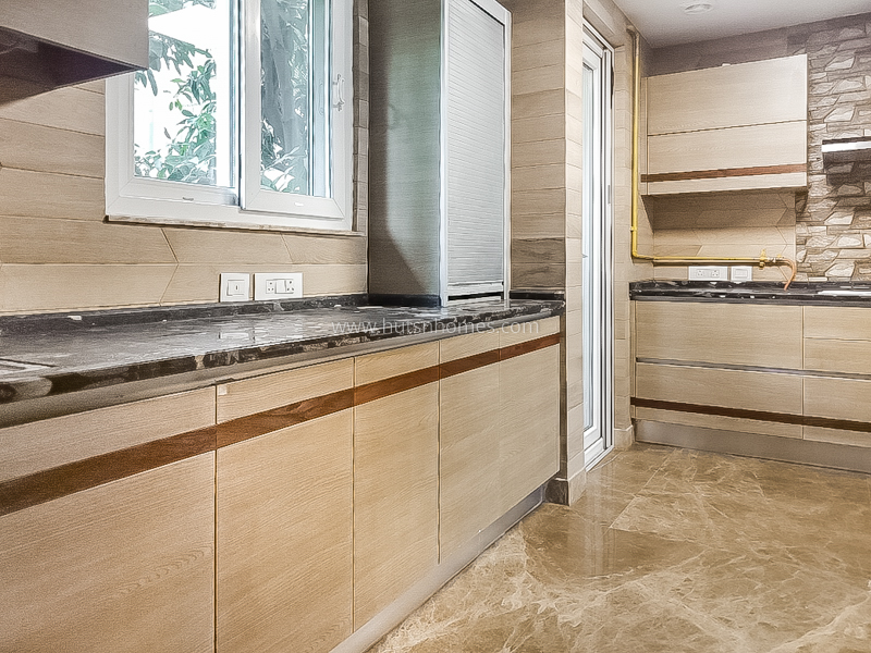 4 BHK Flat For Rent in Vasant Vihar