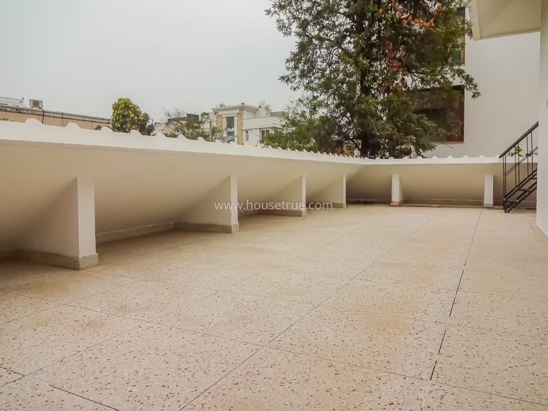 5 BHK House For Rent in Vasant Vihar