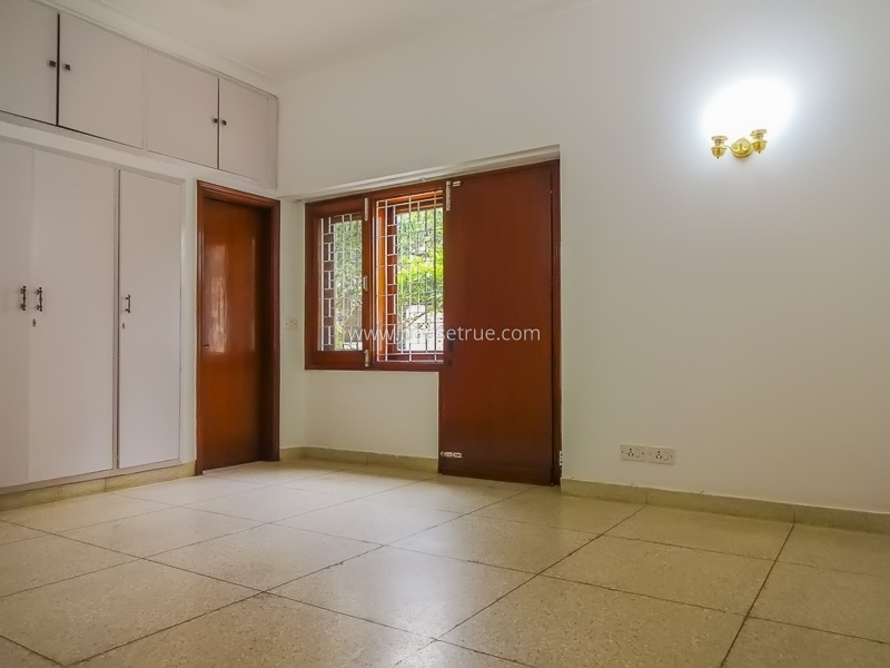 5 BHK House For Rent in Vasant Vihar