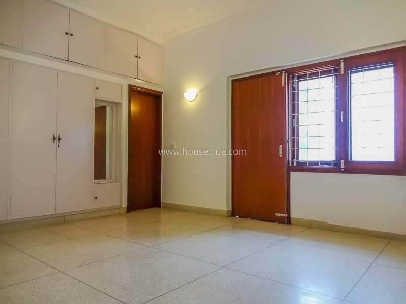 5 BHK House For Rent in Vasant Vihar