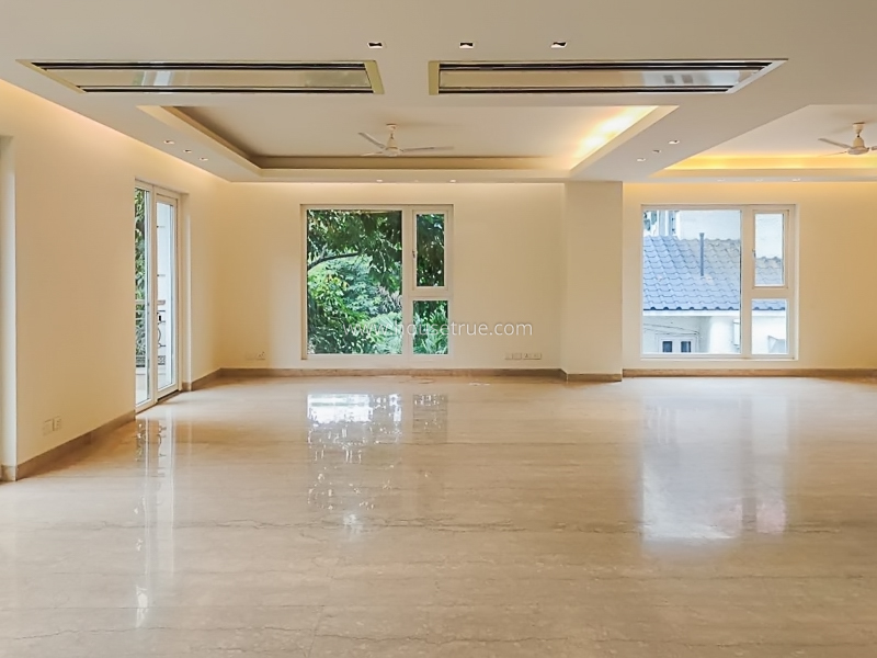 4 BHK Flat For Rent in Vasant Vihar