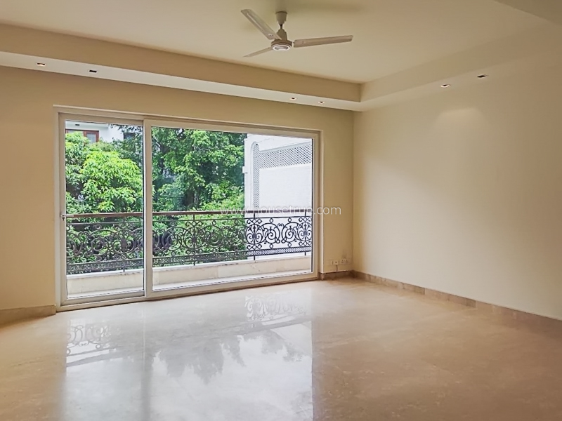 4 BHK Flat For Rent in Vasant Vihar