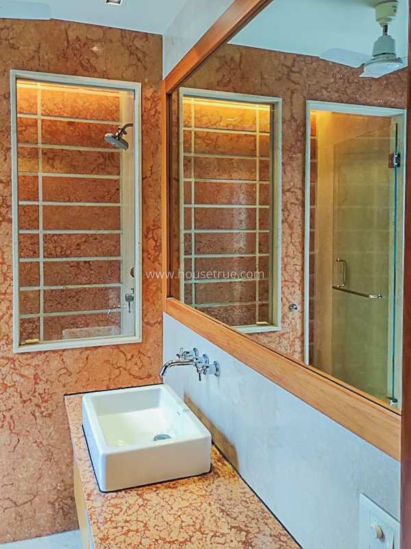 4 BHK Flat For Rent in Vasant Vihar
