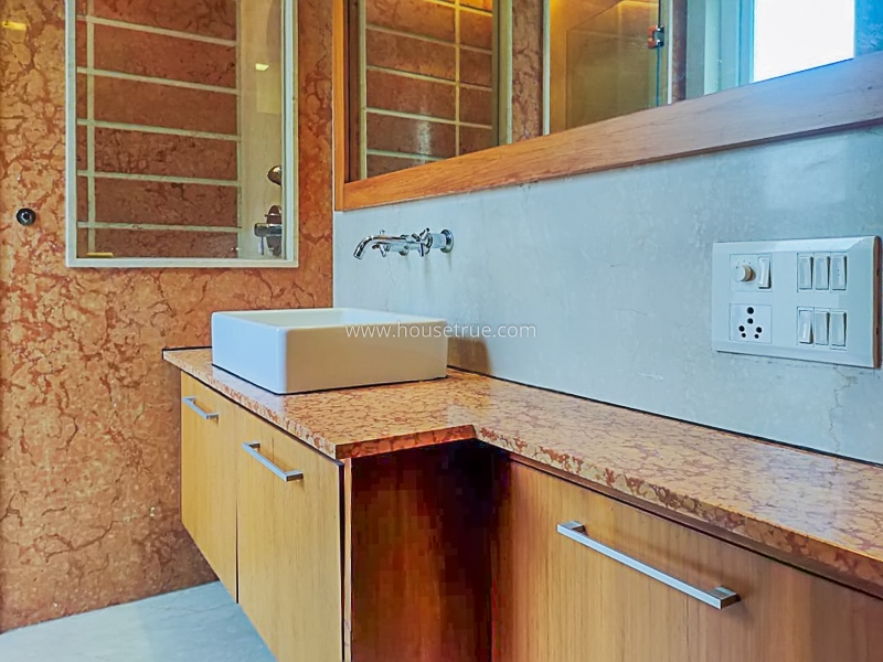 4 BHK Flat For Rent in Vasant Vihar