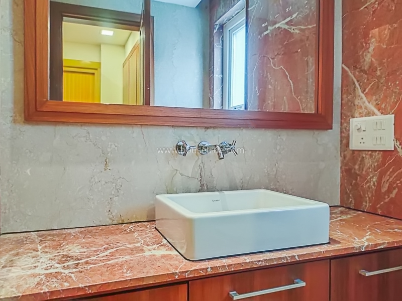 4 BHK Flat For Rent in Vasant Vihar
