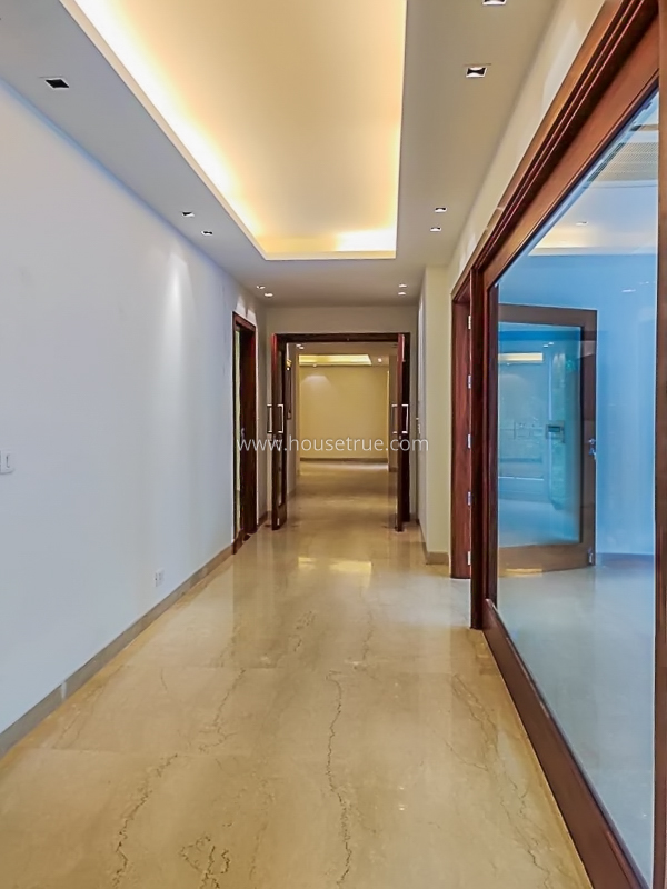 4 BHK Flat For Rent in Vasant Vihar