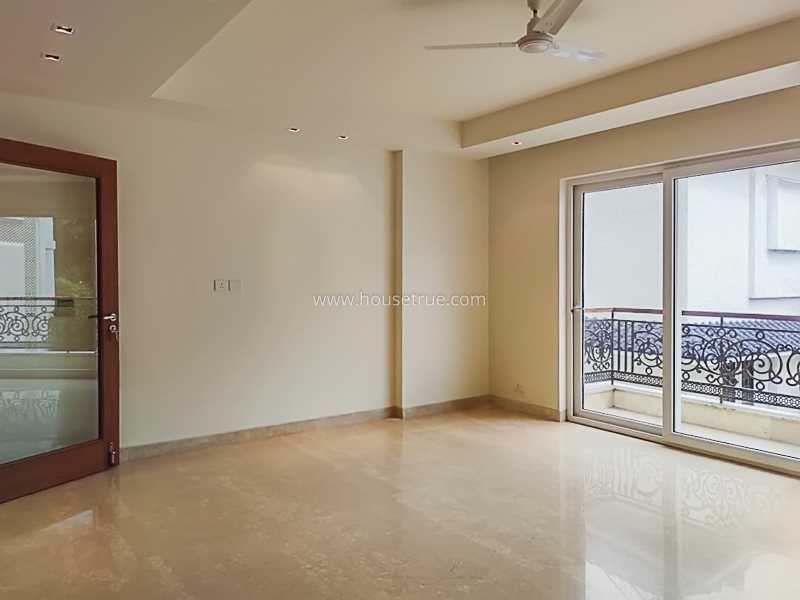 4 BHK Flat For Rent in Vasant Vihar