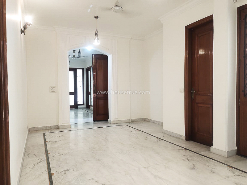 4 BHK Flat For Rent in Vasant Vihar