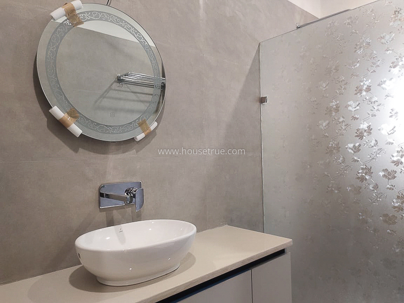 4 BHK Flat For Rent in Vasant Vihar