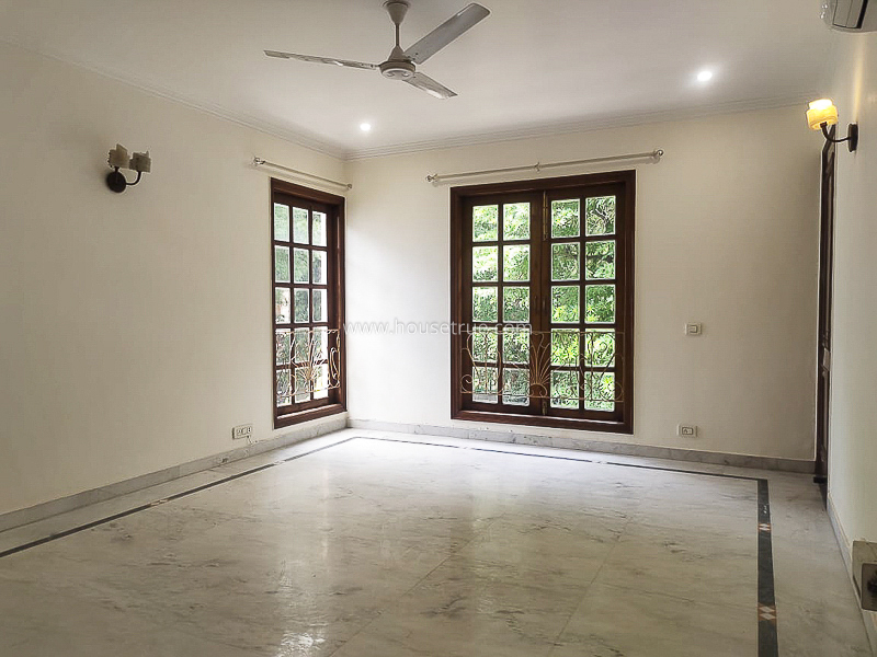 4 BHK Flat For Rent in Vasant Vihar