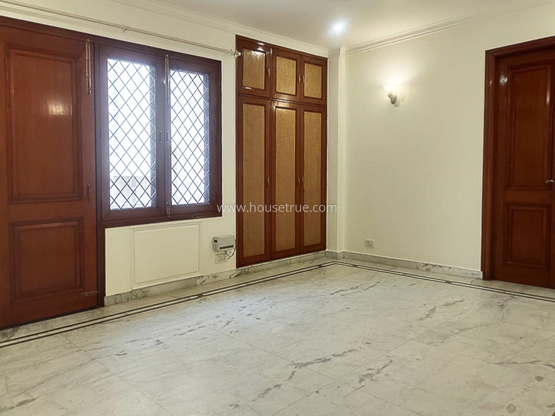 4 BHK Flat For Rent in Vasant Vihar
