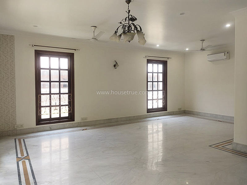 4 BHK Flat For Rent in Vasant Vihar