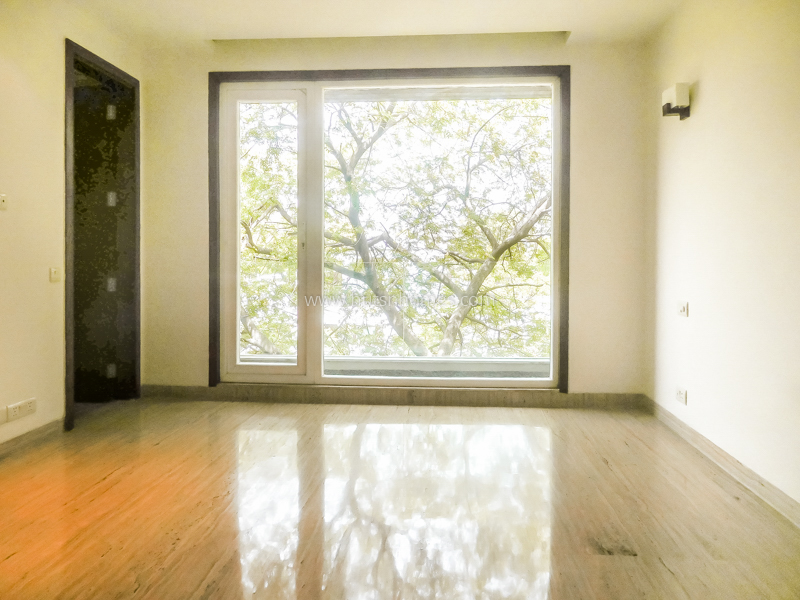 4 BHK Flat For Rent in Vasant Vihar