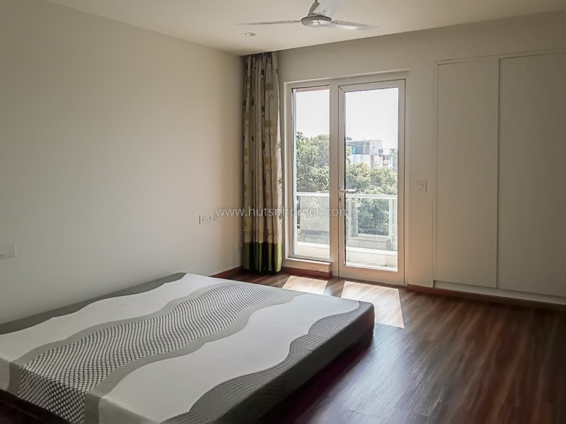 4 BHK Builder Floor For Rent in Vasant Vihar