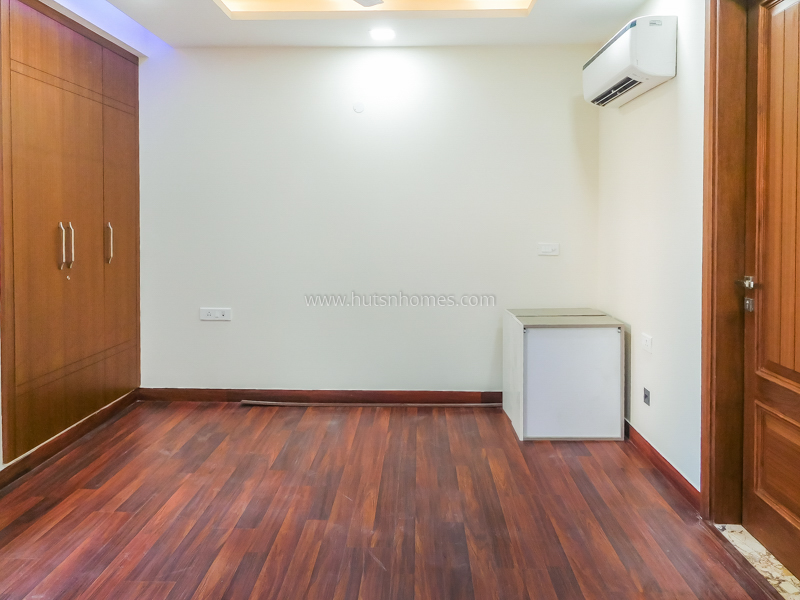 3 BHK Flat For Rent in Anand Niketan