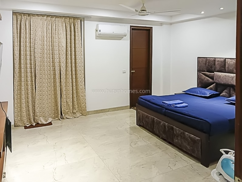 3 BHK Builder Floor For Rent in New Friends Colony