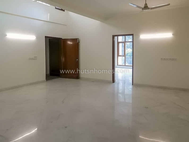 6 BHK House For Rent in Panchsheel Enclave