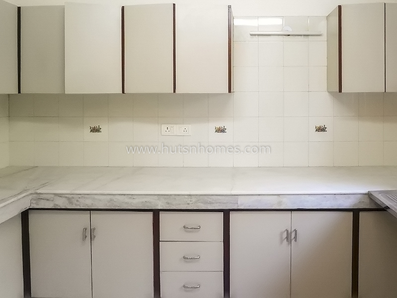 6 BHK House For Rent in Panchsheel Enclave