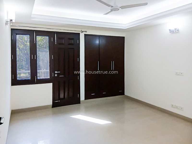 3 BHK Builder Floor For Rent in Defence Colony