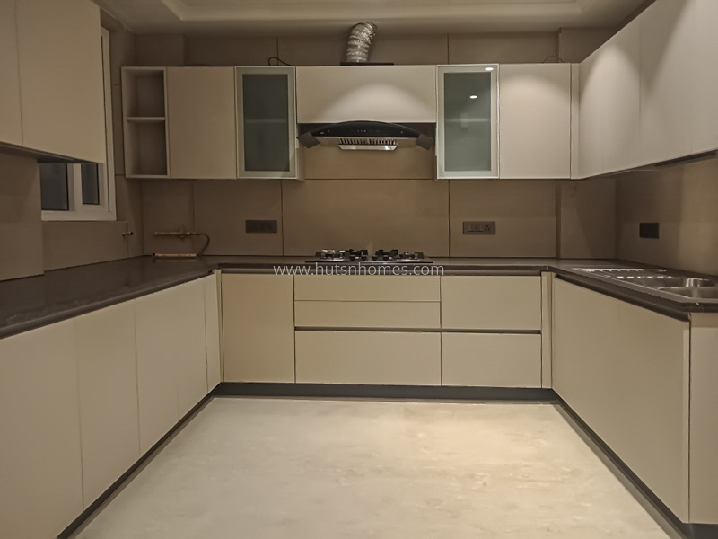 12 BHK Entire-Building For Rent in Anand Niketan