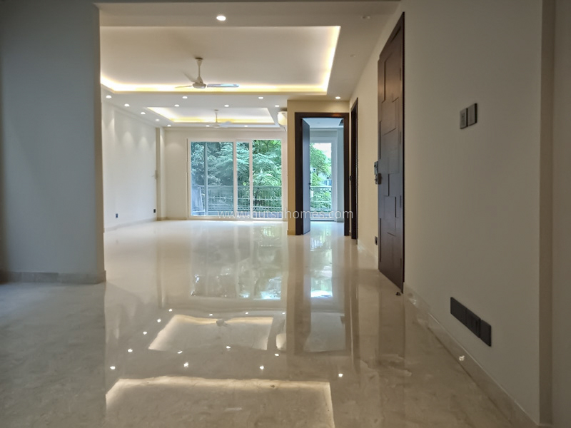 12 BHK Entire-Building For Rent in Anand Niketan