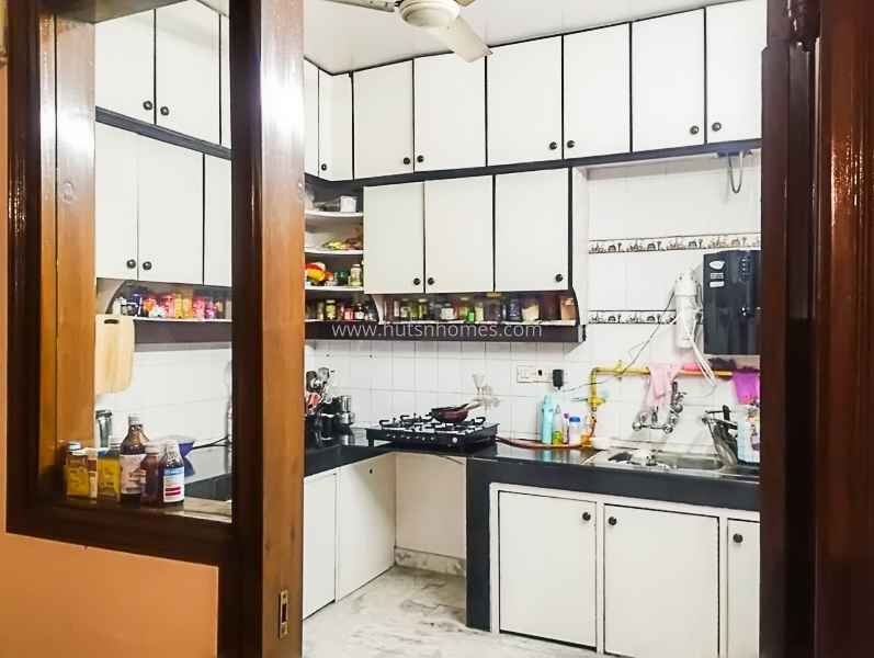3 BHK Flat For Rent in Anand Niketan