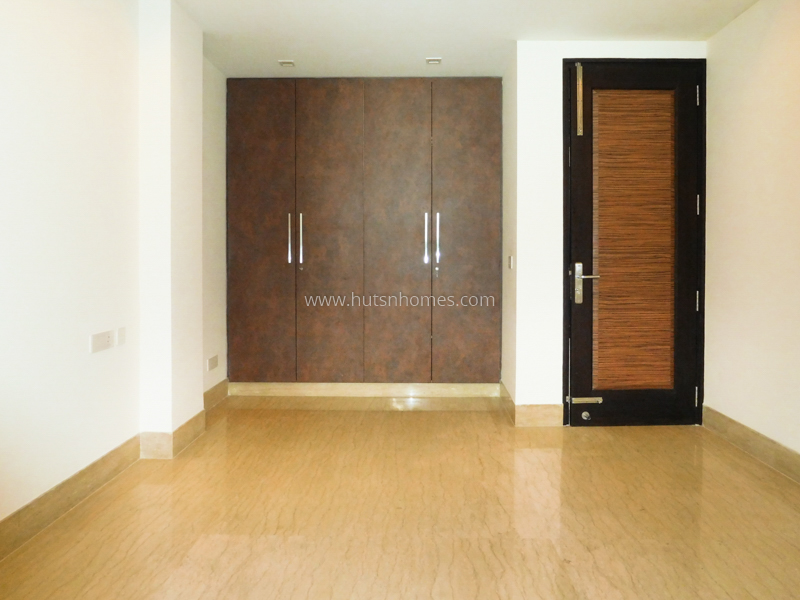 3 BHK Flat For Rent in Anand Niketan