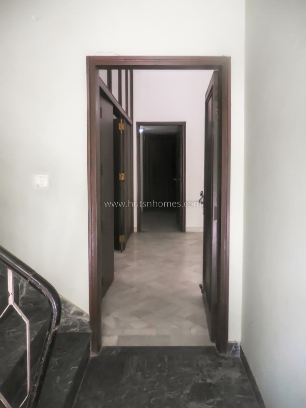3 BHK Flat For Rent in Anand Niketan