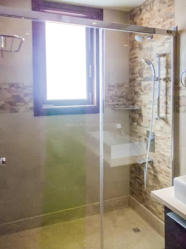 3 BHK Flat For Rent in Anand Niketan