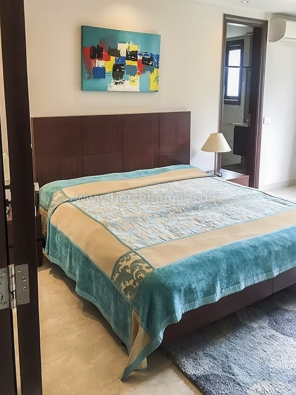 3 BHK Builder Floor For Rent in Defence Colony