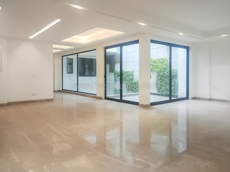 8 BHK Entire-Building For Rent in Anand Niketan