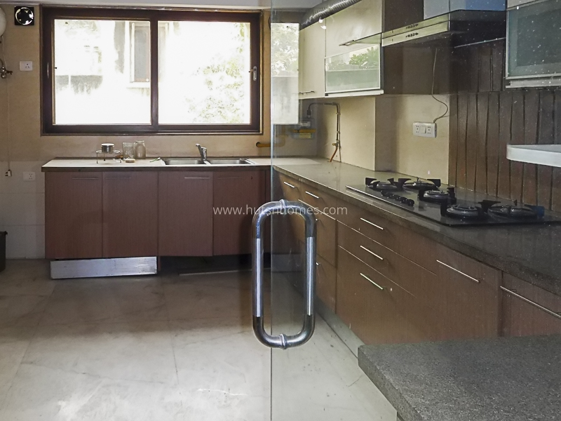 4 BHK Flat For Rent in Kalindi Colony