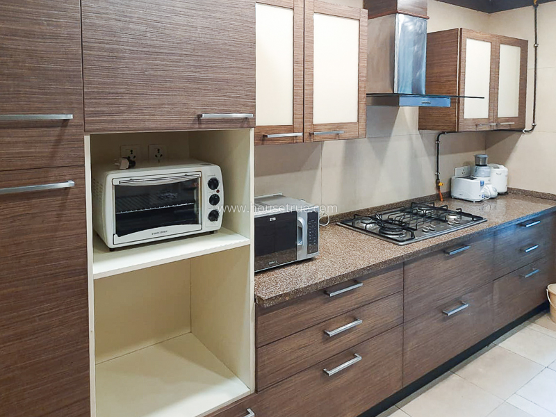 3 BHK Builder Floor For Rent in Defence Colony