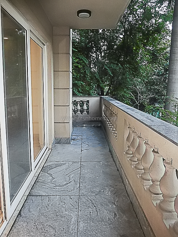 4 BHK Flat For Rent in Defence Colony