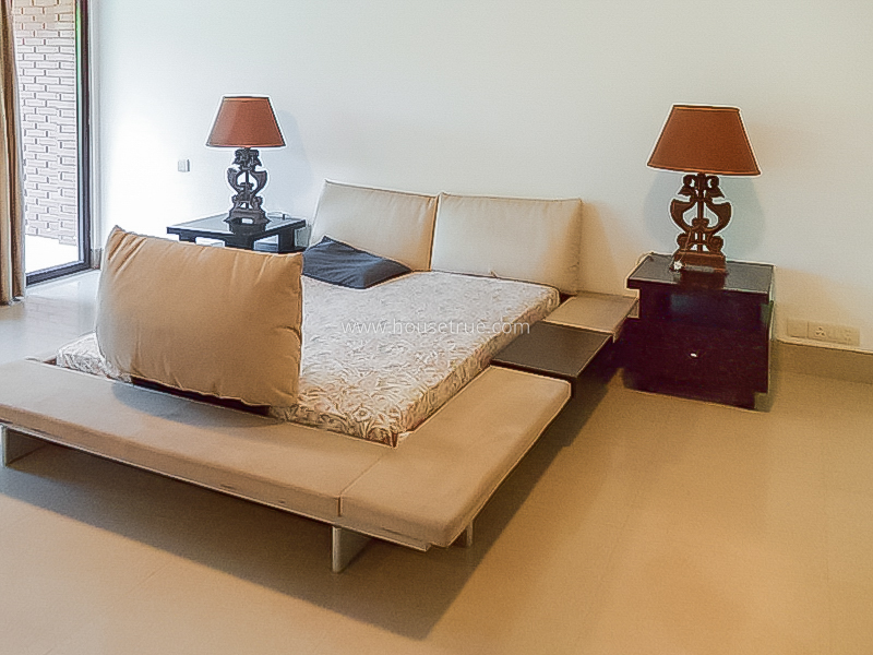 6 BHK Farm House For Rent in Chattarpur