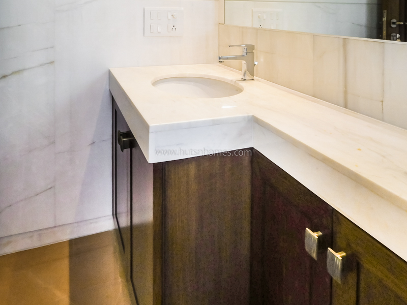 4 BHK Duplex For Rent in Vasant Vihar