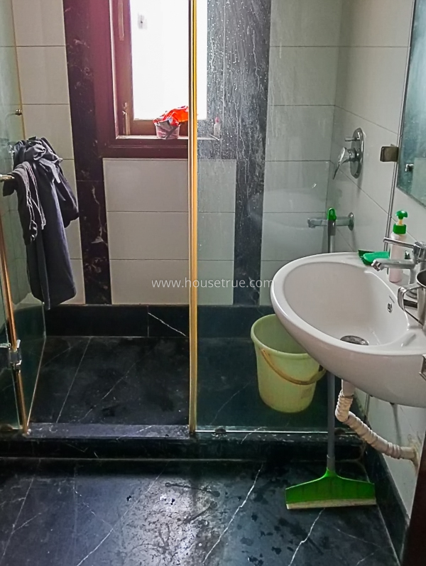 4 BHK Flat For Rent in Greater Kailash Enclave 1