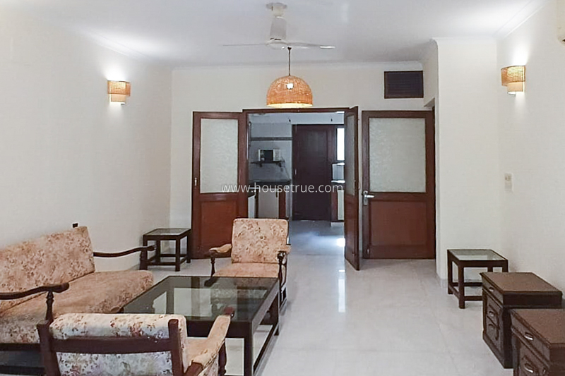 2 BHK Flat For Rent in Defence Colony